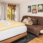 Racer's Retreat Apt-2 By Interhome *