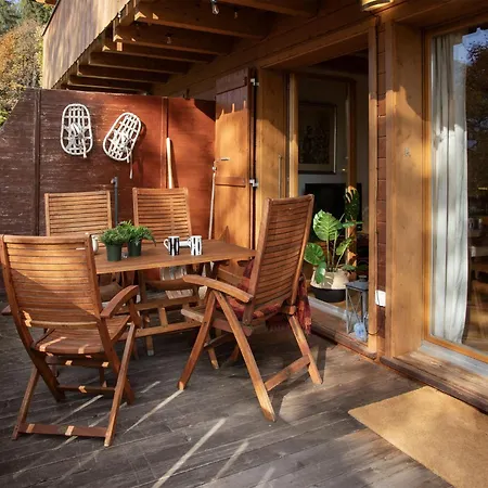 Racer's Retreat Apt-2 By Interhome Lejlighed Wengen