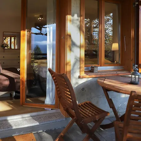 Racer's Retreat Apt-2 By Interhome Lejlighed