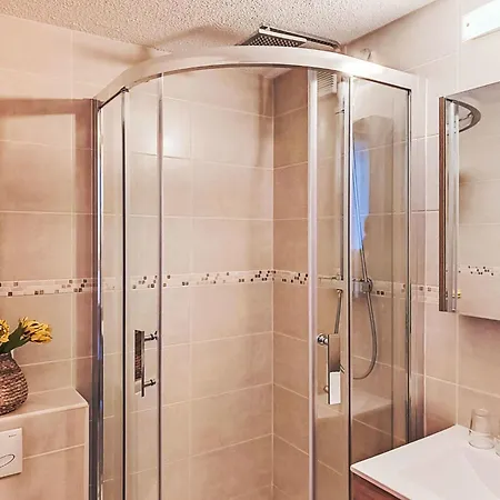 Lejlighed Racer's Retreat Apt-2 By Interhome *